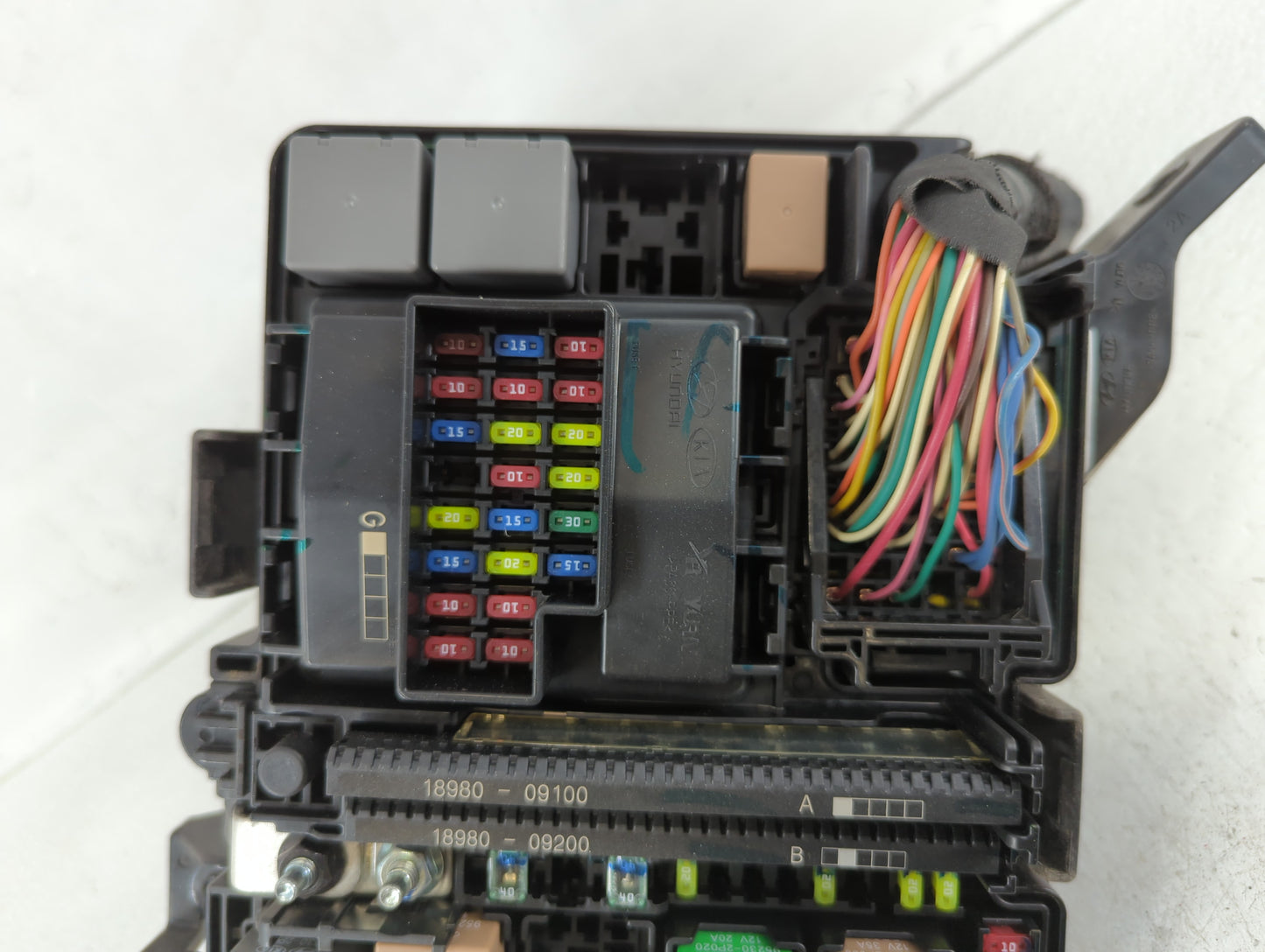 2018-2019 Hyundai Sonata Fusebox Fuse Box Panel Relay Module P/N:91951-C2850 Fits Fits 2018 2019 OEM Used Auto Parts - Oemus