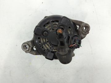 2015-2019 Hyundai Sonata Alternator Replacement Generator Charging Assembly Engine OEM P/N:TN104211-8790 37300-2G061 Fits OEM Used Auto Parts