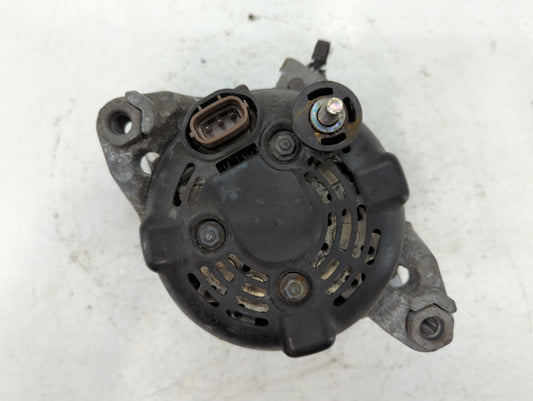 2015-2019 Hyundai Sonata Alternator Replacement Generator Charging Assembly Engine OEM P/N:TN104211-8790 37300-2G061 Fits OEM Used Auto Parts
