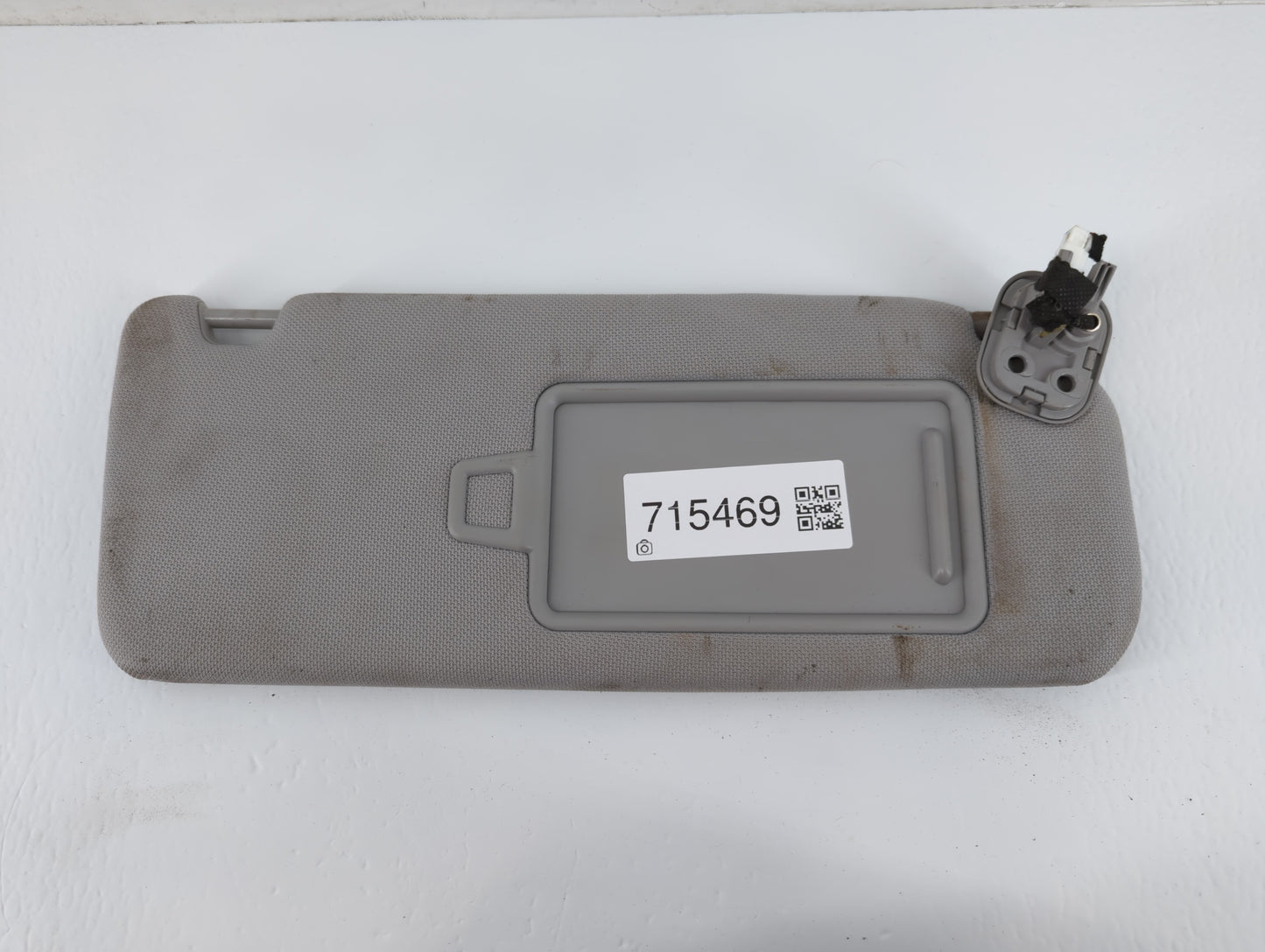 2015-2019 Hyundai Sonata Sun Visor Shade Replacement Passenger Right Mirror Fits Fits 2015 2016 2017 2018 2019 OEM Used Auto
