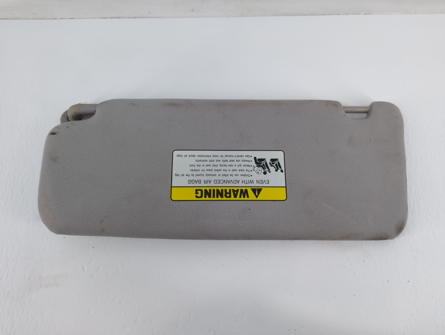 2015-2019 Hyundai Sonata Sun Visor Shade Replacement Passenger Right Mirror Fits Fits 2015 2016 2017 2018 2019 OEM Used Auto