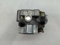 2015-2019 Hyundai Sonata Throttle Body P/N:35100-2G610 Fits Fits 2015 2016 2017 2018 2019 2020 2021 OEM Used Auto Parts - Oe