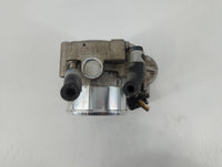 2015-2019 Hyundai Sonata Throttle Body P/N:35100-2G610 Fits Fits 2015 2016 2017 2018 2019 2020 2021 OEM Used Auto Parts - Oe