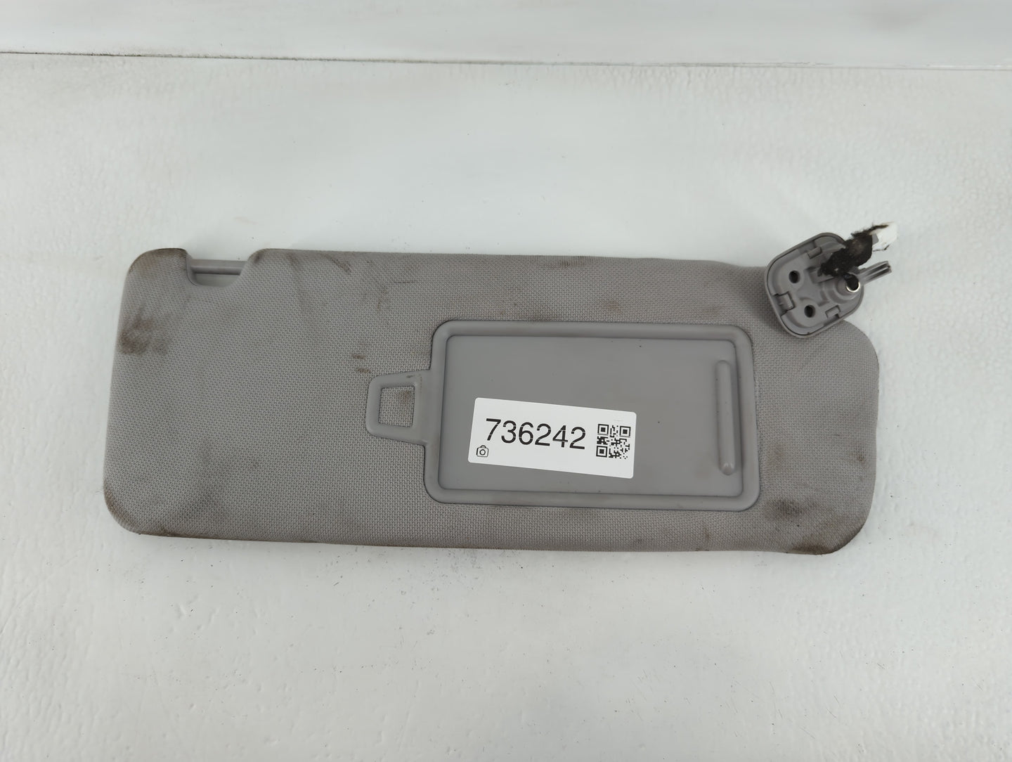 2016-2019 Hyundai Sonata Sun Visor Shade Replacement Passenger Right Mirror Fits Fits 2016 2017 2018 2019 OEM Used Auto Part