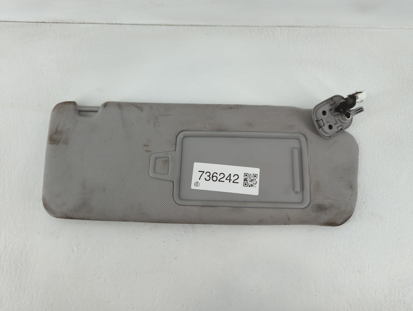 2016-2019 Hyundai Sonata Sun Visor Shade Replacement Passenger Right Mirror Fits Fits 2016 2017 2018 2019 OEM Used Auto Part