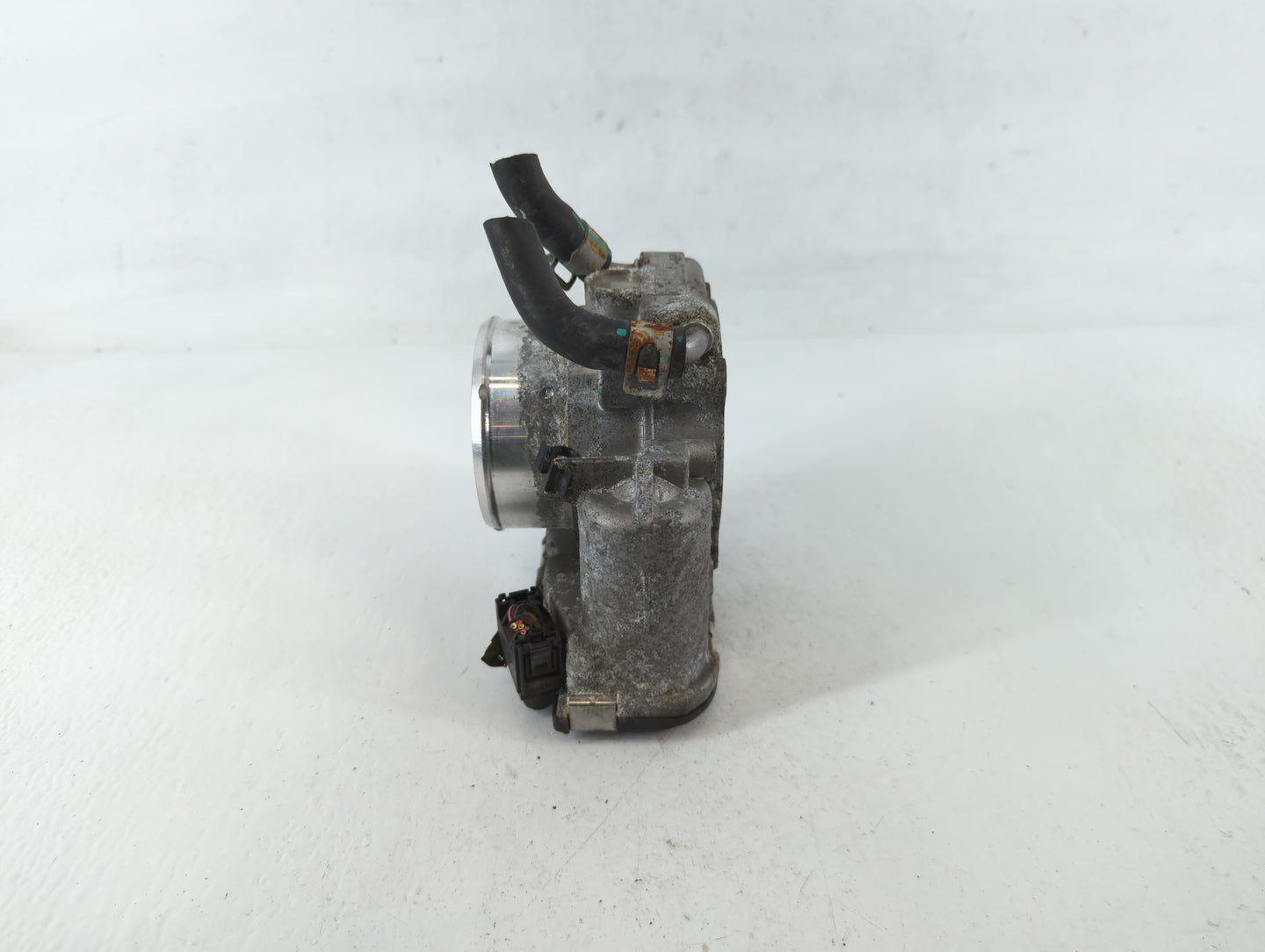 2015-2019 Hyundai Sonata Throttle Body Fits Fits 2015 2016 2017 2018 2019 2020 2021 OEM Used Auto Parts - Oemusedautoparts1.