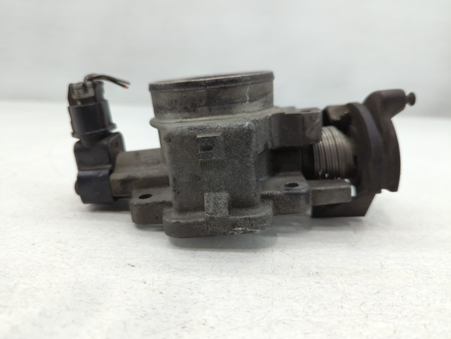 2015-2019 Hyundai Sonata Throttle Body Fits Fits 2015 2016 2017 2018 2019 2020 2021 OEM Used Auto Parts - Oemusedautoparts1.