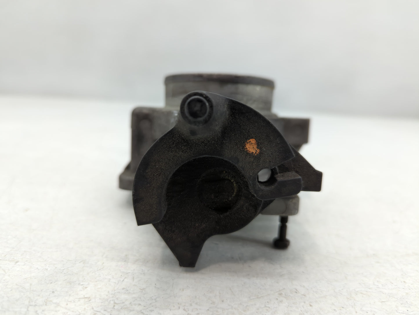 2015-2019 Hyundai Sonata Throttle Body Fits Fits 2015 2016 2017 2018 2019 2020 2021 OEM Used Auto Parts - Oemusedautoparts1.