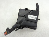 2018-2019 Hyundai Sonata Fusebox Fuse Box Panel Relay Module P/N:VS912A0C2070LA Fits Fits 2018 2019 OEM Used Auto Parts - Oe
