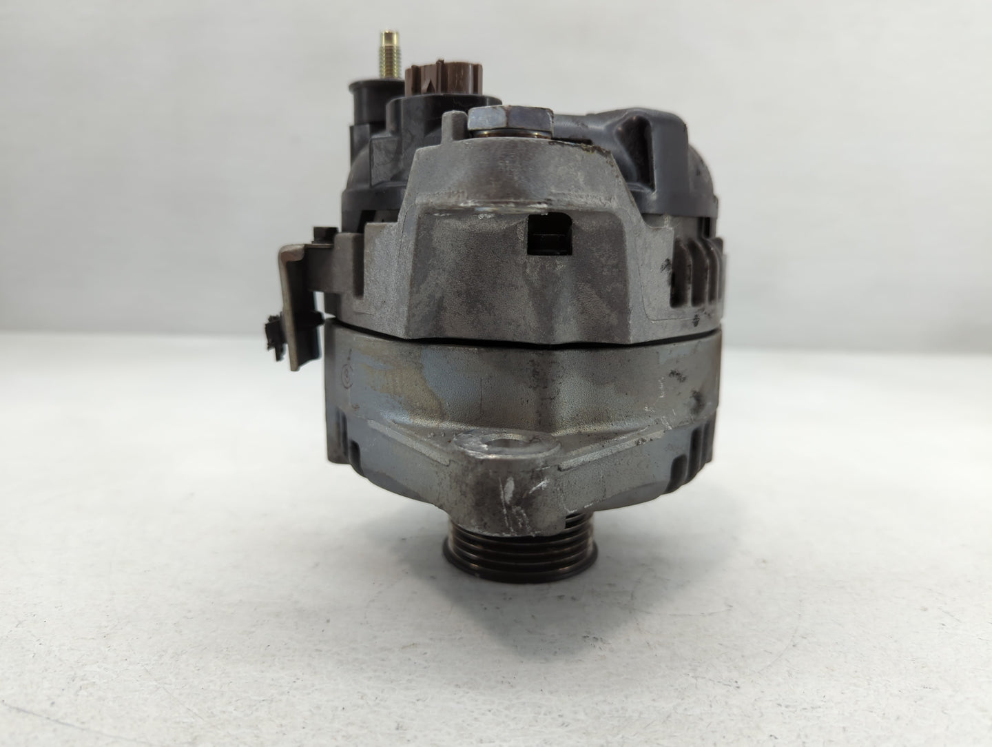 2015-2019 Hyundai Sonata Alternator Replacement Generator Charging Assembly Engine OEM P/N:TN104211-8790 37300-2G061 Fits OE