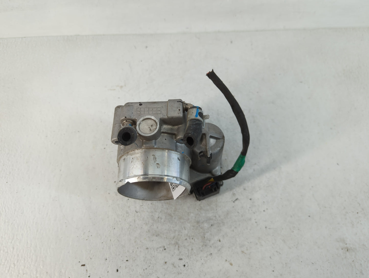 2015-2019 Hyundai Sonata Throttle Body P/N:35100-2G600 Fits Fits 2015 2016 2017 2018 2019 2020 2021 OEM Used Auto Parts - Oe