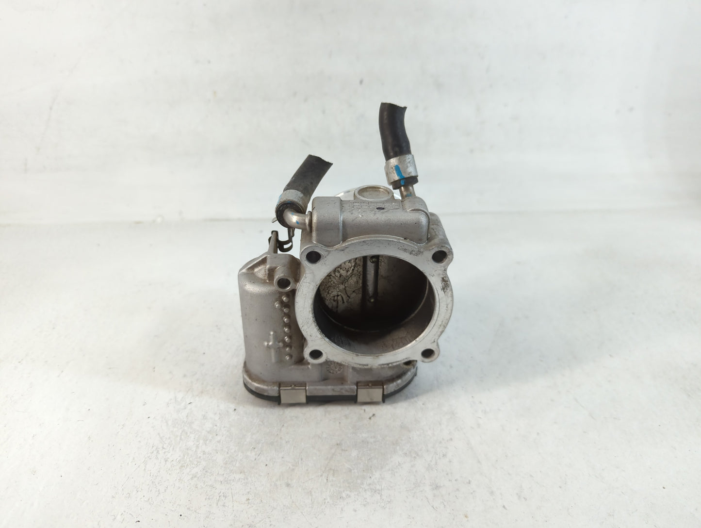 2015-2019 Hyundai Sonata Throttle Body P/N:35100-2G600 Fits Fits 2015 2016 2017 2018 2019 2020 2021 OEM Used Auto Parts - Oe