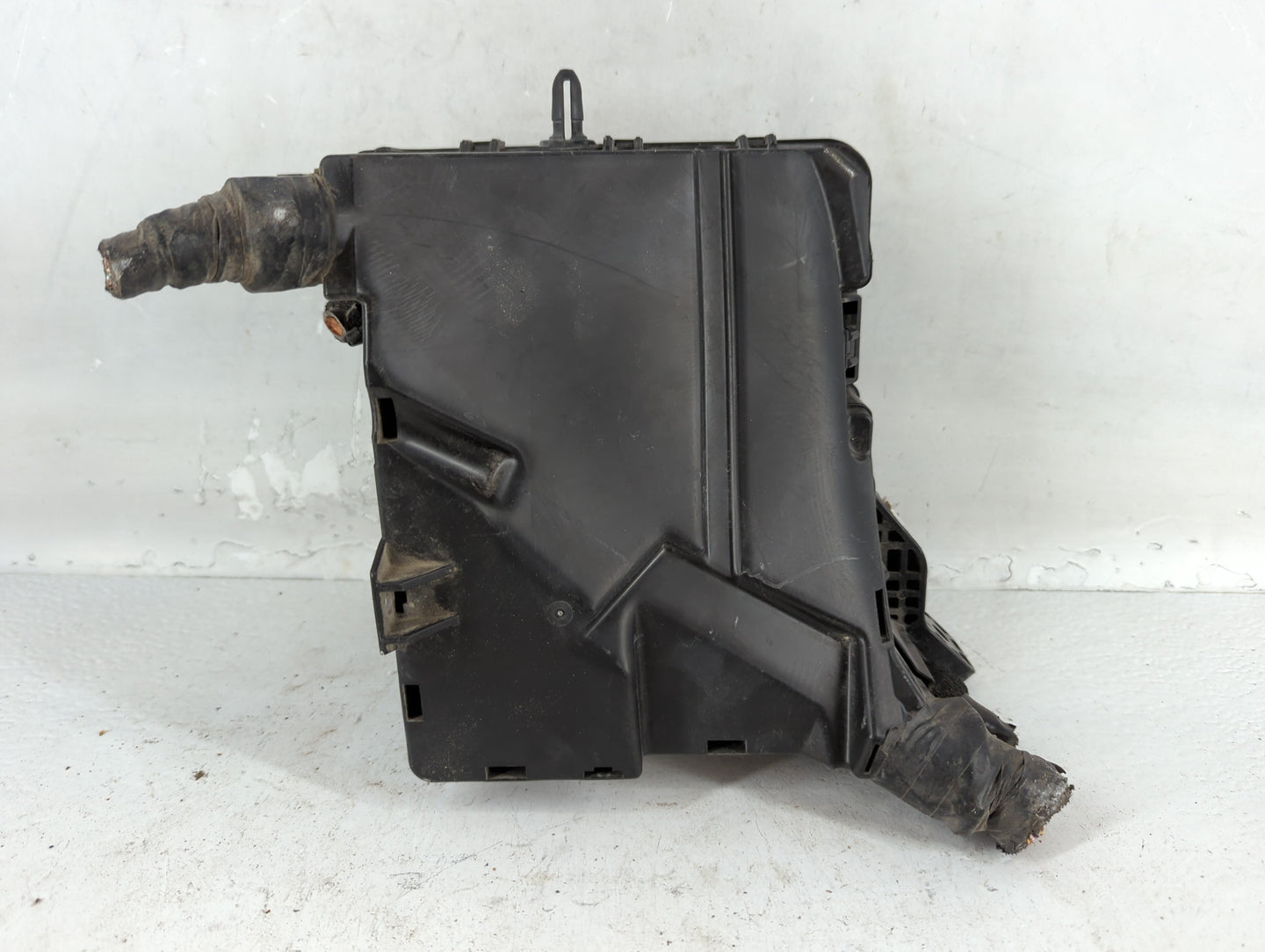 2018-2019 Hyundai Sonata Fusebox Fuse Box Panel Relay Module P/N:91951-C2850 Fits Fits 2018 2019 OEM Used Auto Parts - Oemus