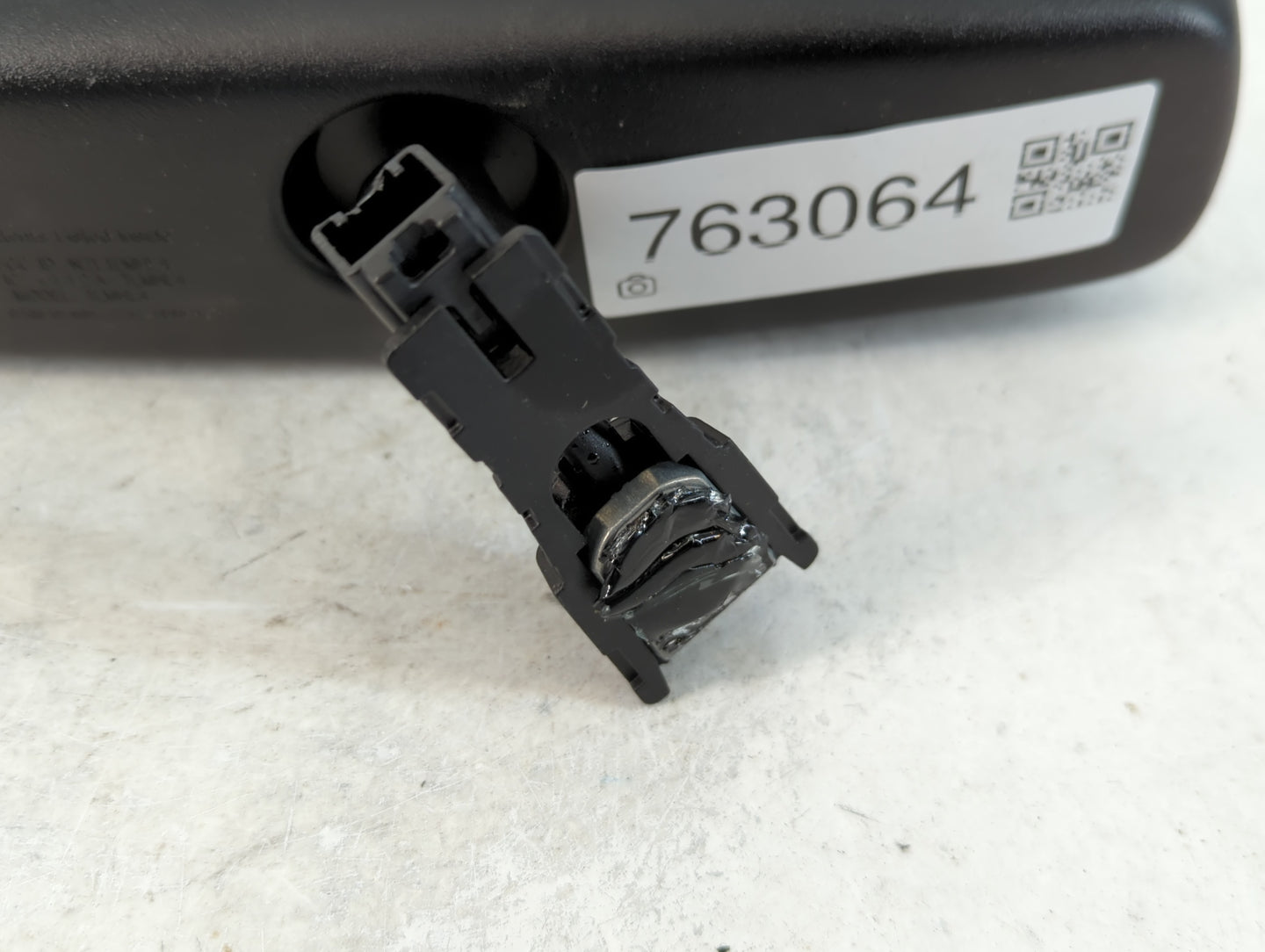 2018-2019 Hyundai Sonata Interior Rear View Mirror Replacement OEM P/N:E11026666 Fits Fits 2017 2018 2019 2020 2021 OEM Used