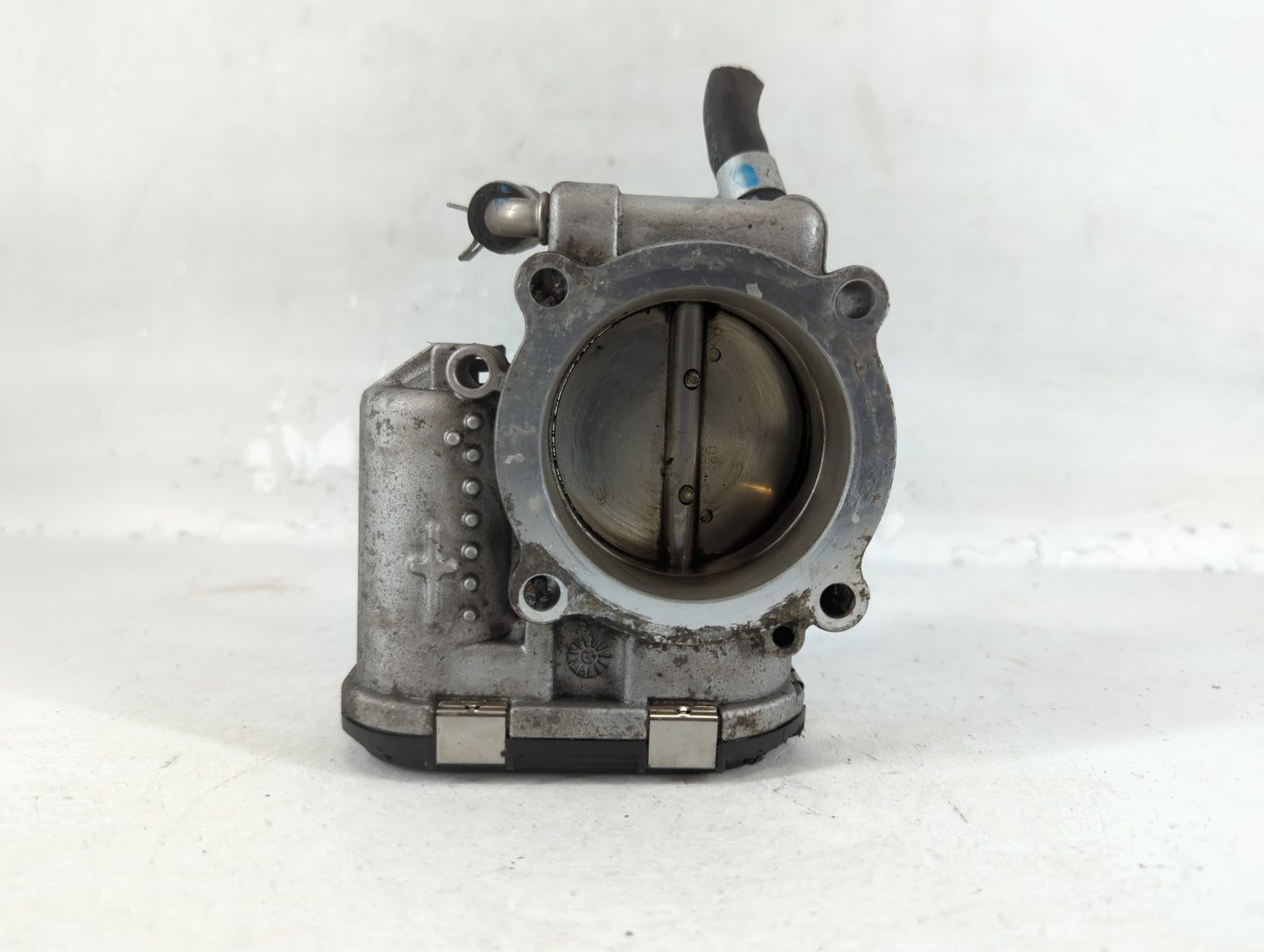 2015-2019 Hyundai Sonata Throttle Body P/N:35100-2G600 Fits Fits 2015 2016 2017 2018 2019 2020 2021 OEM Used Auto Parts - Oe