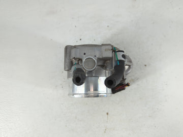 2015-2019 Hyundai Sonata Throttle Body P/N:0 280 750 618 35100-2G600 Fits Fits 2015 2016 2017 2018 2019 2020 2021 OEM Used Auto Parts