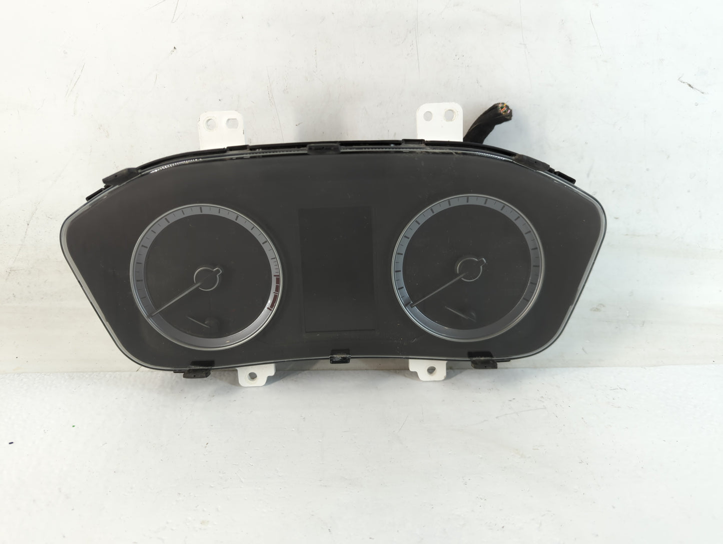2018 Hyundai Sonata Instrument Cluster Speedometer Gauges P/N:94051-C2000 Fits OEM Used Auto Parts - Oemusedautoparts1.com