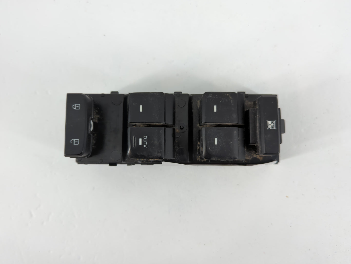 2018-2019 Hyundai Sonata Master Power Window Switch Replacement Driver Side Left P/N:93570-C1000 Fits Fits 2018 2019 OEM Use