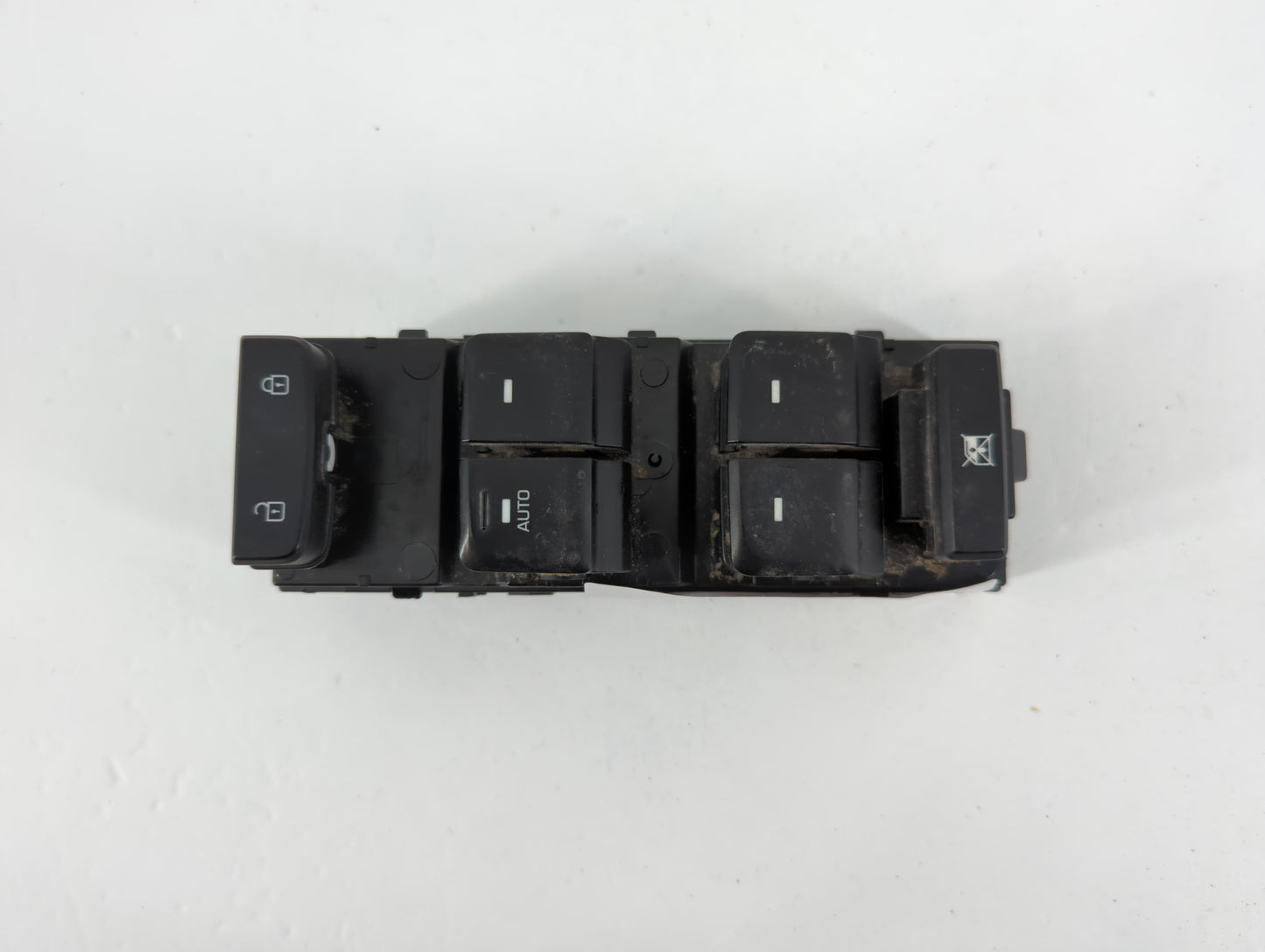 2018-2019 Hyundai Sonata Master Power Window Switch Replacement Driver Side Left P/N:93570-C1000 Fits Fits 2018 2019 OEM Use