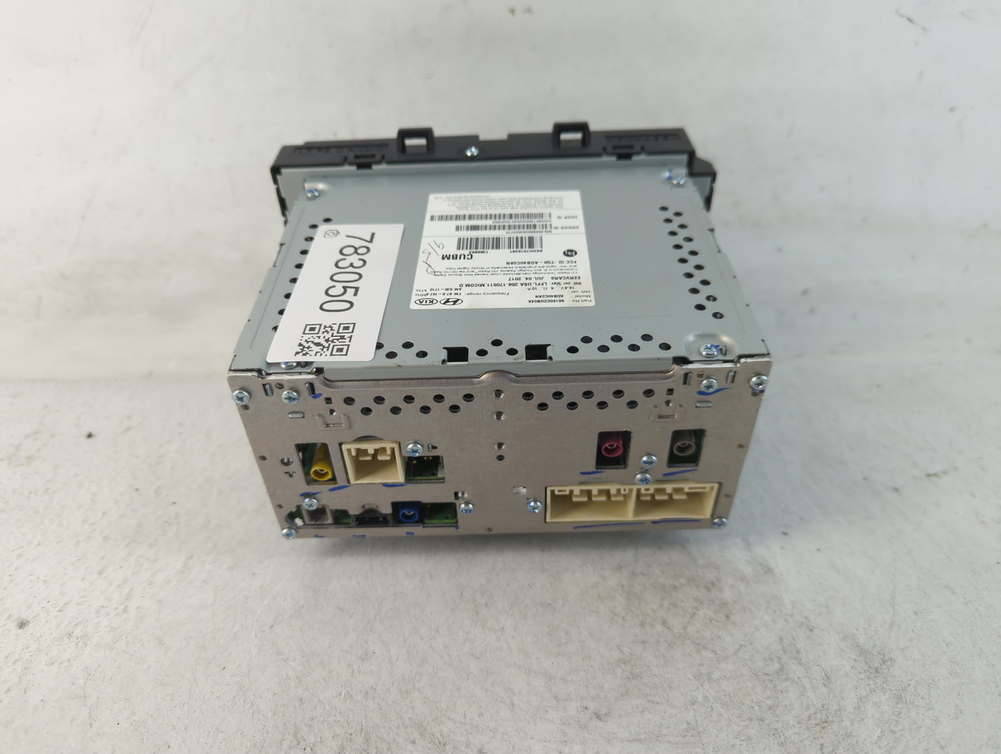 2018-2019 Hyundai Sonata Radio AM FM Cd Player Receiver Replacement P/N:96160C2UB04X Fits Fits 2018 2019 OEM Used Auto Parts