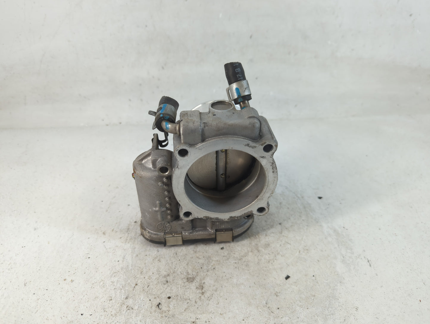 2015-2019 Hyundai Sonata Throttle Body P/N:35100-2G600 Fits Fits 2015 2016 2017 2018 2019 2020 2021 OEM Used Auto Parts - Oe