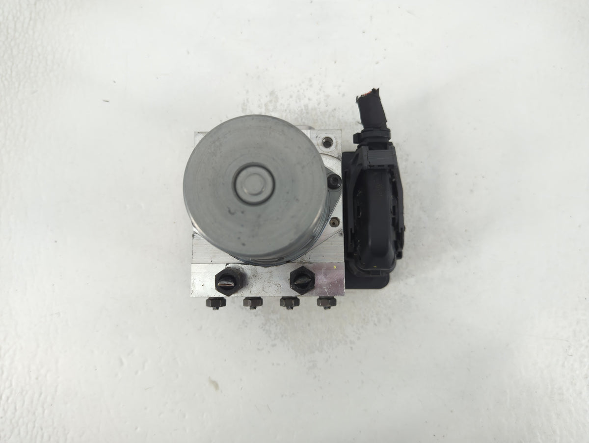 2018-2019 Hyundai Sonata Anti-Lock Brake ABS Pump Module Actuator OEM P/N:C2589-20520 Fits Fits 2018 2019 OEM Used Auto Part