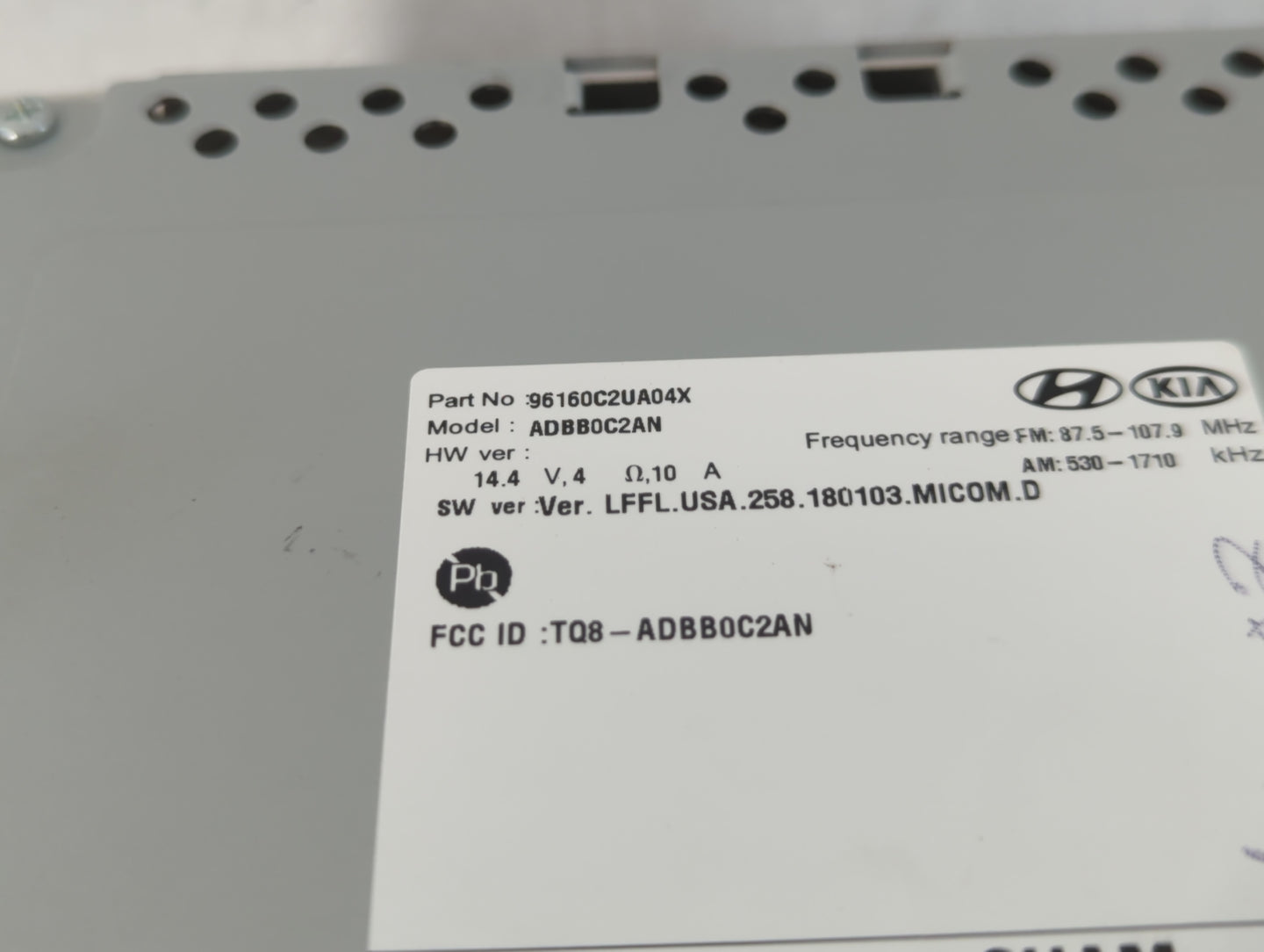2018-2019 Hyundai Sonata Radio AM FM Cd Player Receiver Replacement P/N:96160C2UA04X Fits Fits 2018 2019 OEM Used Auto Parts
