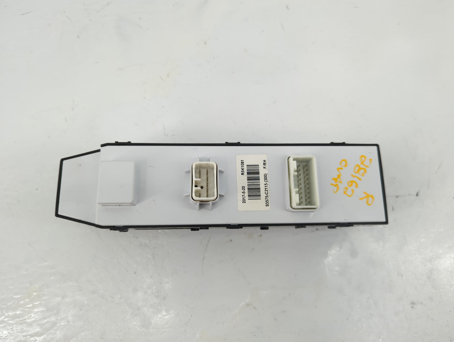 2018 Hyundai Sonata Master Power Window Switch Replacement Driver Side Left P/N:93575-C2115 Fits OEM Used Auto Parts - Oemus