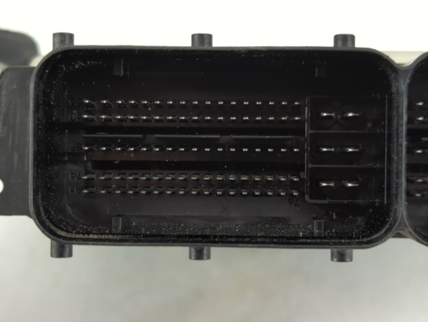 2016-2018 Hyundai Tucson PCM Engine Control Computer ECU ECM PCU OEM P/N:39133-2ETA8 Fits Fits 2016 2017 2018 OEM Used Auto 