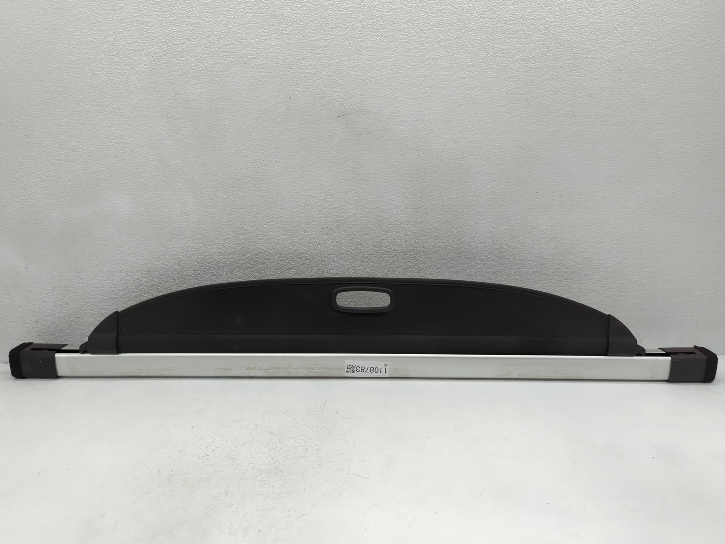 2018 Hyundai Tucson Rear Cargo Cover Storage Retractable Shade - Oemusedautoparts1.com