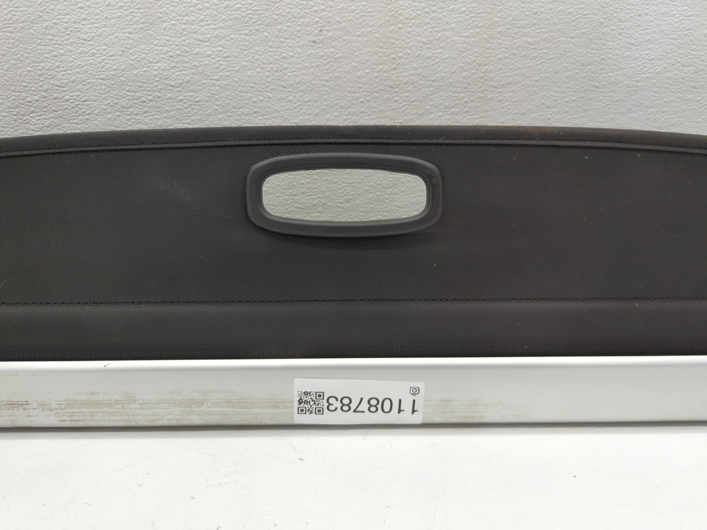 2018 Hyundai Tucson Rear Cargo Cover Storage Retractable Shade - Oemusedautoparts1.com