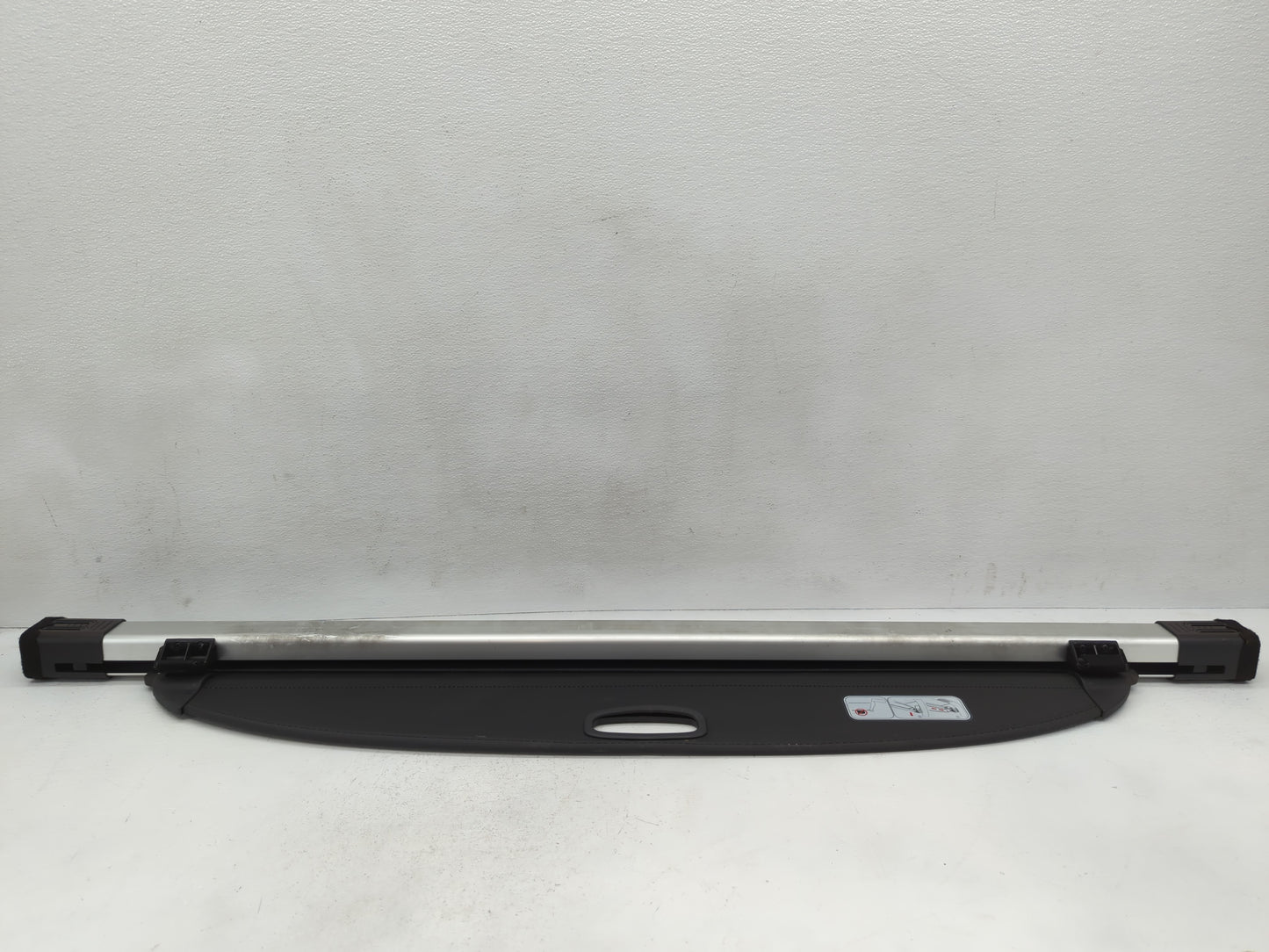 2018 Hyundai Tucson Rear Cargo Cover Storage Retractable Shade - Oemusedautoparts1.com