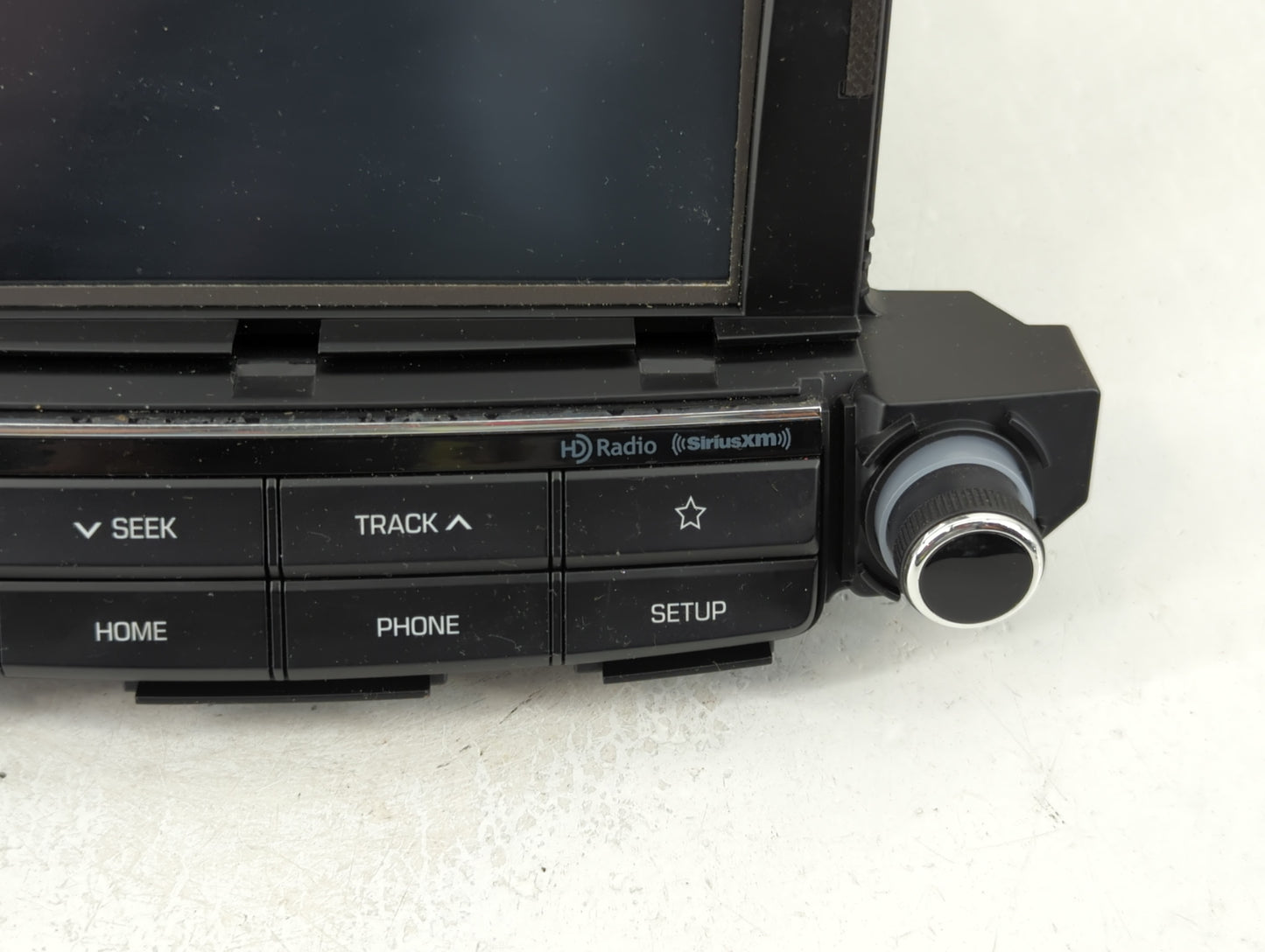 2018 Hyundai Tucson Radio AM FM Cd Player Receiver Replacement P/N:96160-D31004X Fits OEM Used Auto Parts - Oemusedautoparts
