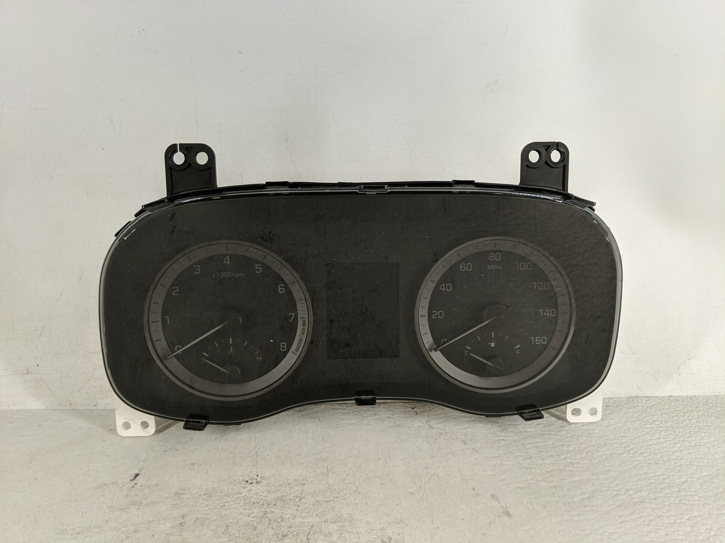 2018 Hyundai Tucson Instrument Cluster Speedometer Gauges P/N:94001-D3330 Miles: Fits OEM Used Auto Parts - Oemusedautoparts