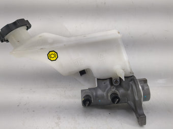 compare product 2016-2021 Hyundai Tucson Brake Master Cylinder