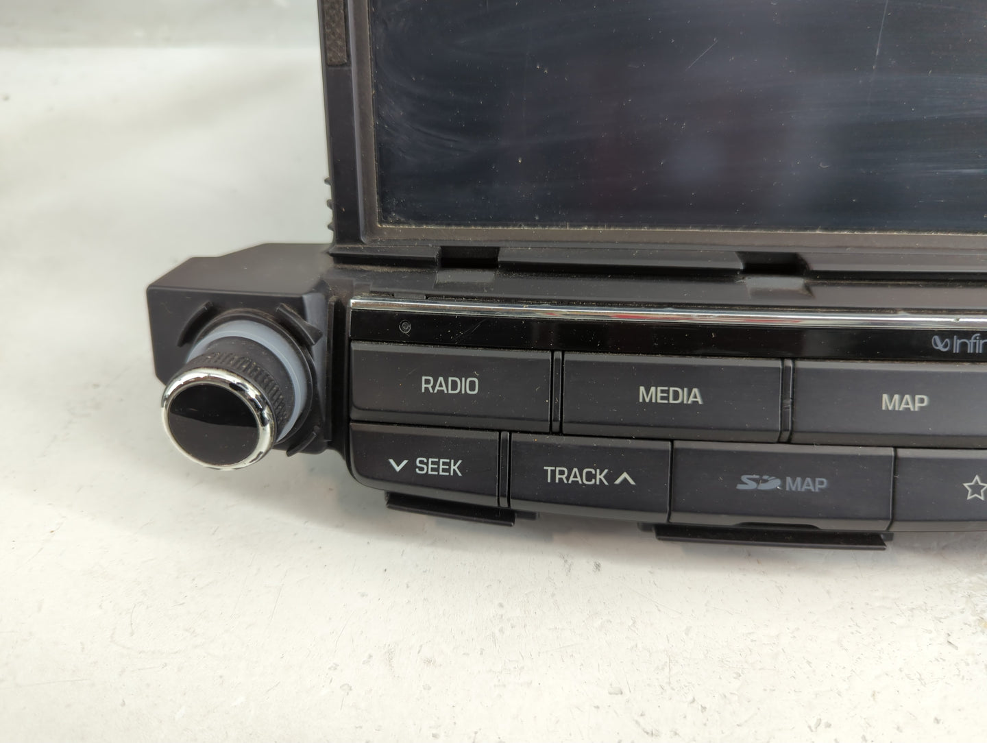 2018-2018 Hyundai Tucson Radio Control Panel - Oemusedautoparts1.com