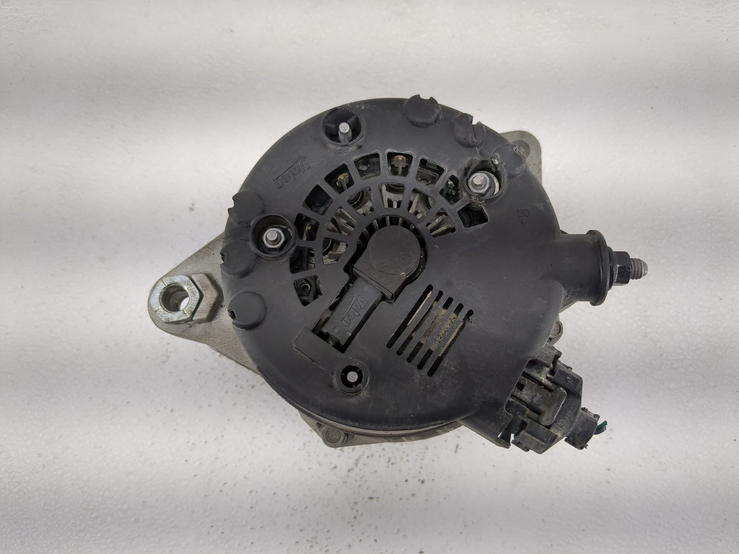 2016-2021 Hyundai Tucson Alternator Replacement Generator Charging Assembly Engine OEM P/N:37300-2E820 2624670 Fits OEM Used