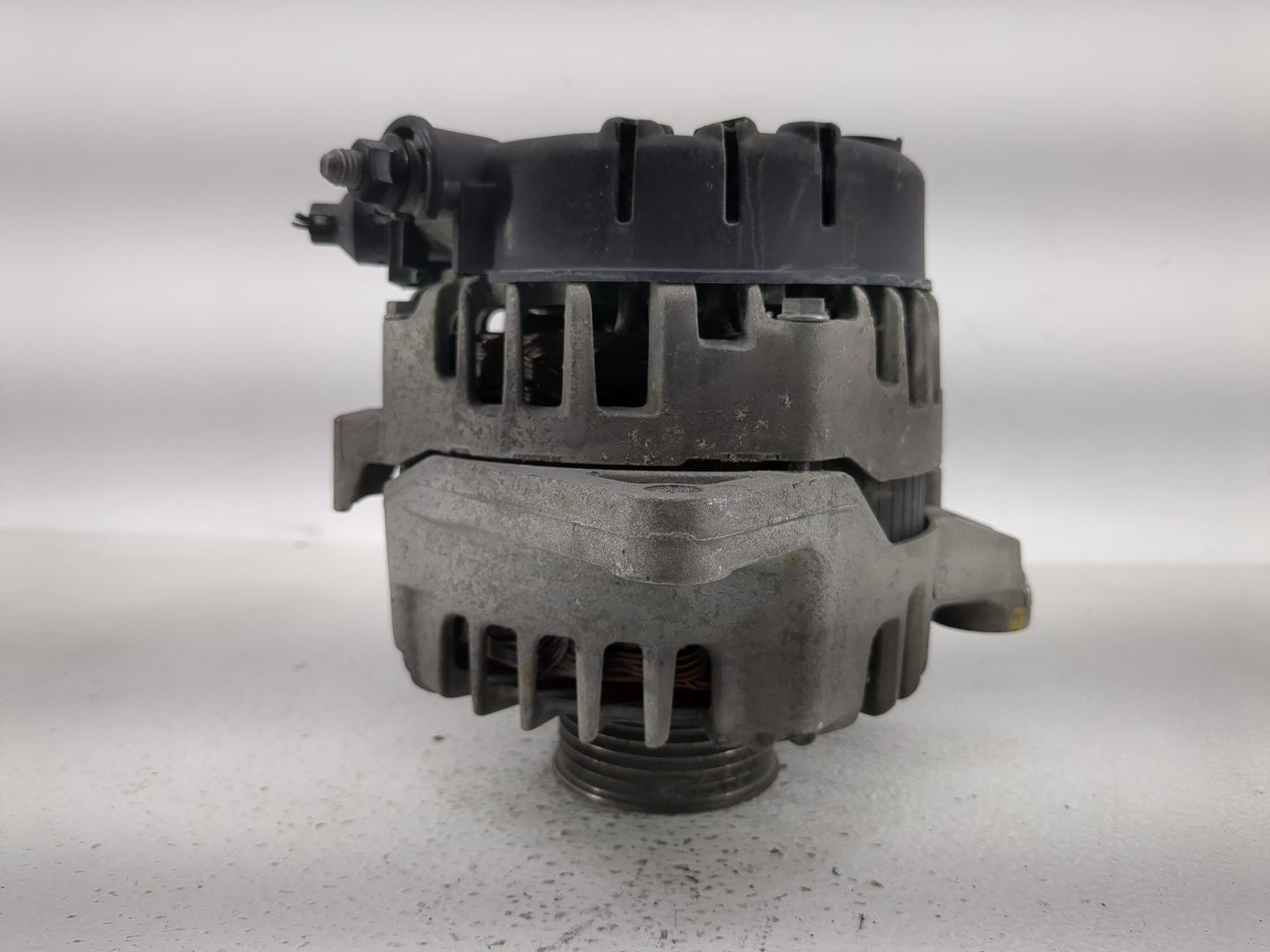 2016-2021 Hyundai Tucson Alternator Replacement Generator Charging Assembly Engine OEM P/N:37300-2E820 2624670 Fits OEM Used