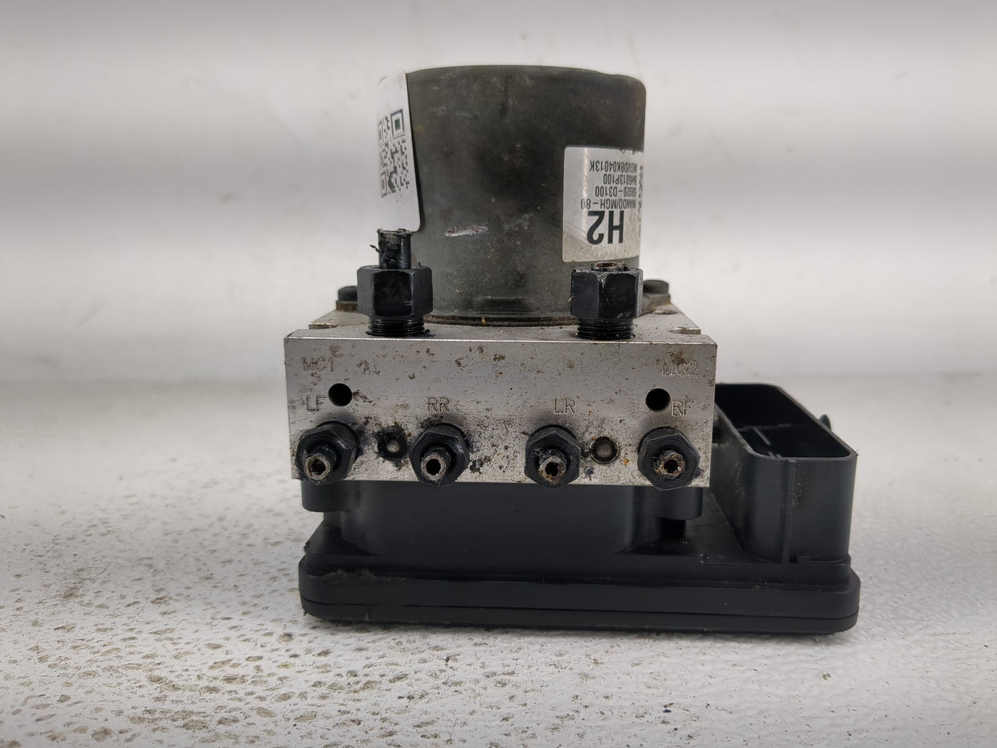 2016-2018 Hyundai Tucson ABS Pump Control Module Replacement P/N:58920-D3100 Fits Fits 2016 2017 2018 OEM Used Auto Parts - 