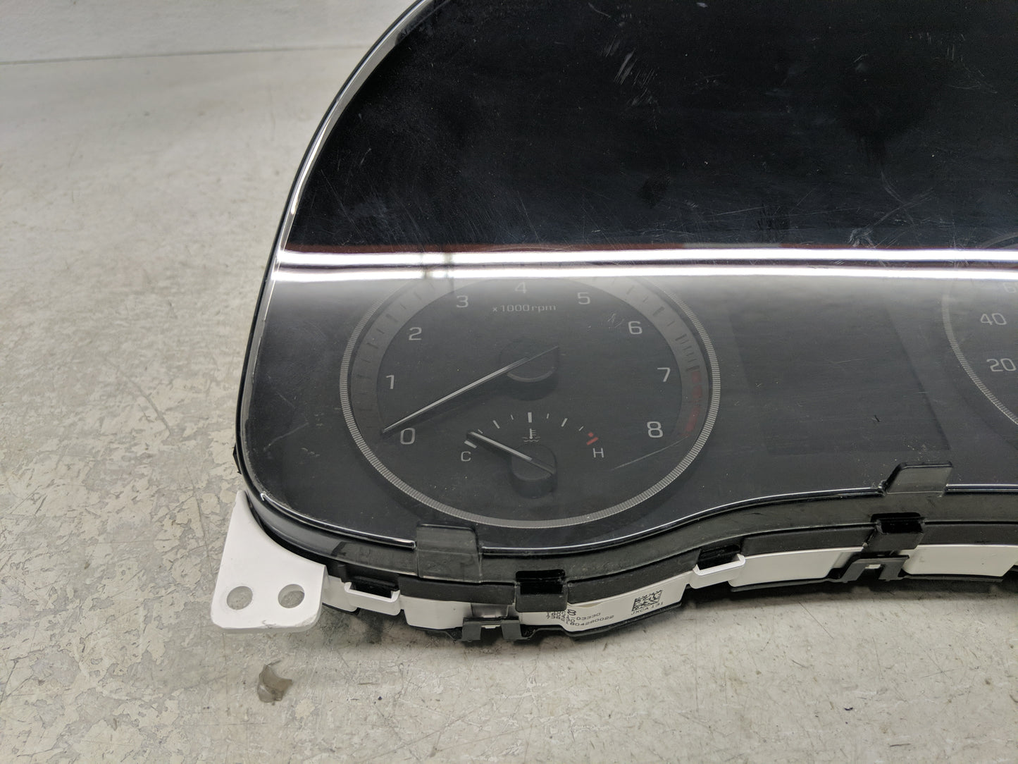 2018 Hyundai Tucson Instrument Cluster Speedometer Gauges P/N:94001-D3330 Fits OEM Used Auto Parts - Oemusedautoparts1.com