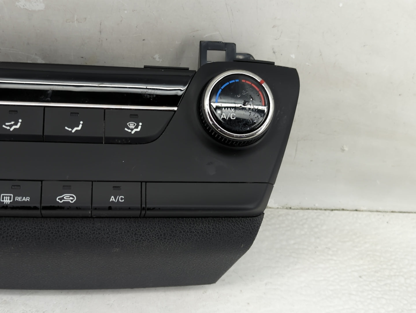 2016-2018 Hyundai Tucson Climate Control Module Temperature AC/Heater Replacement P/N:97250-D3111 Fits Fits 2016 2017 2018 O