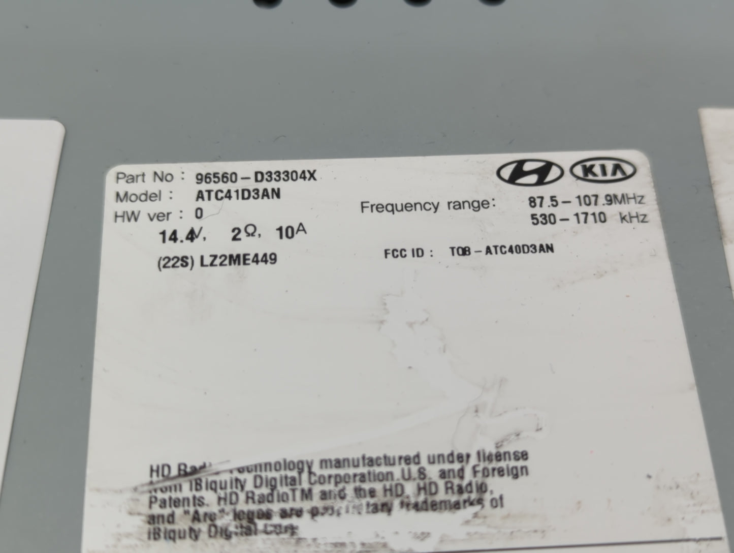 2017-2018 Hyundai Tucson Radio AM FM Cd Player Receiver Replacement P/N:96560-D33304X Fits Fits 2017 2018 OEM Used Auto Part