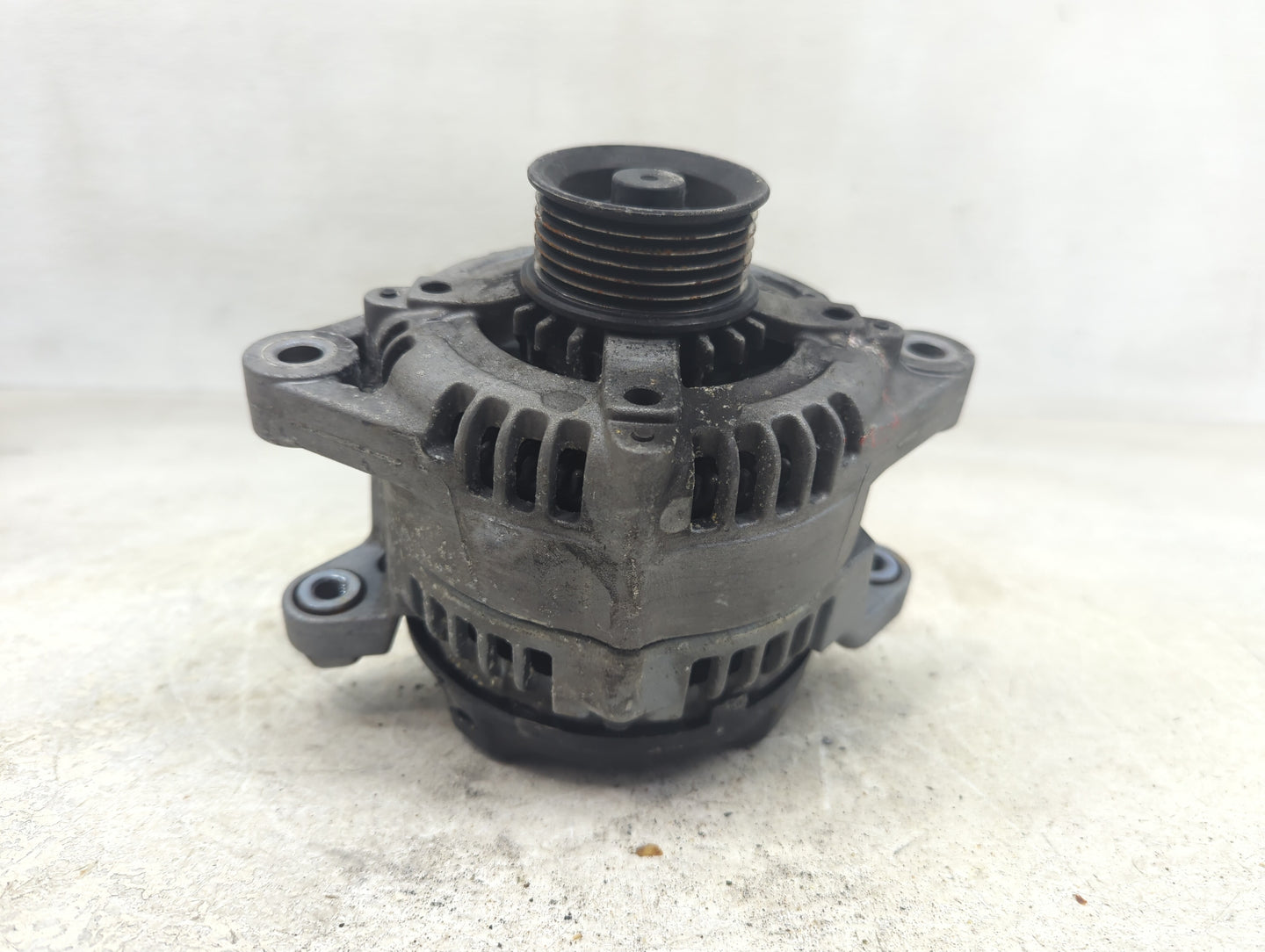 2018-2021 Hyundai Tucson Alternator Replacement Generator Charging Assembly Engine OEM P/N:104211-8591 37300-2G051 Fits OEM 