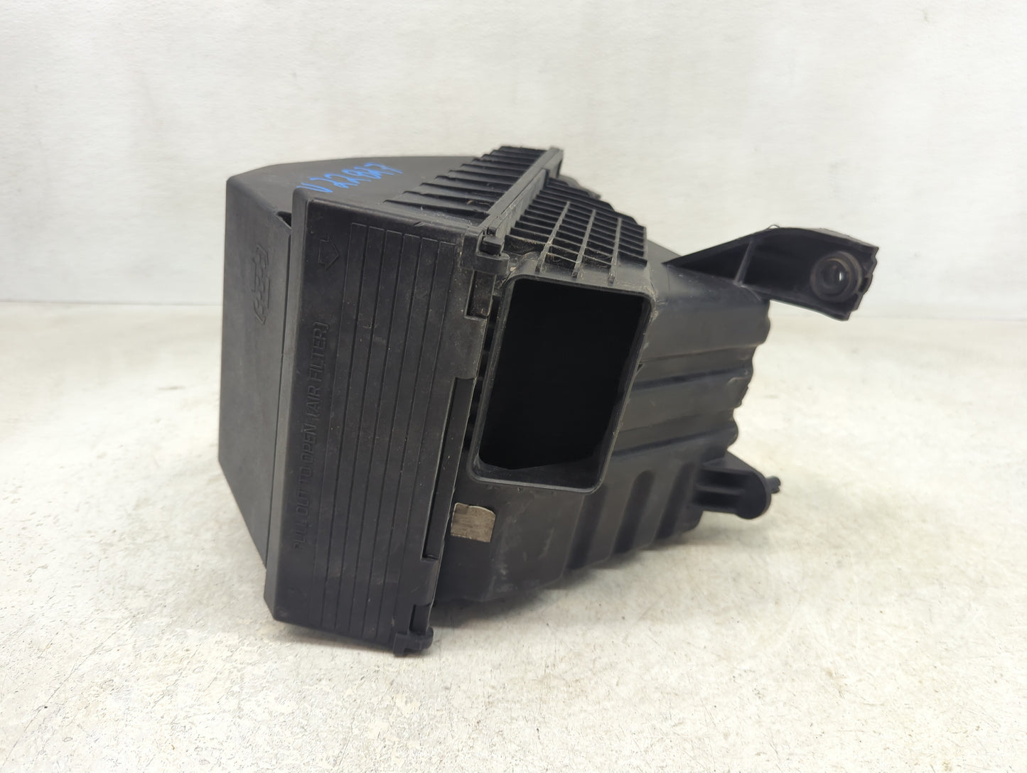 2016-2018 Hyundai Tucson Air Cleaner Intake-duct Hose Tube - Oemusedautoparts1.com