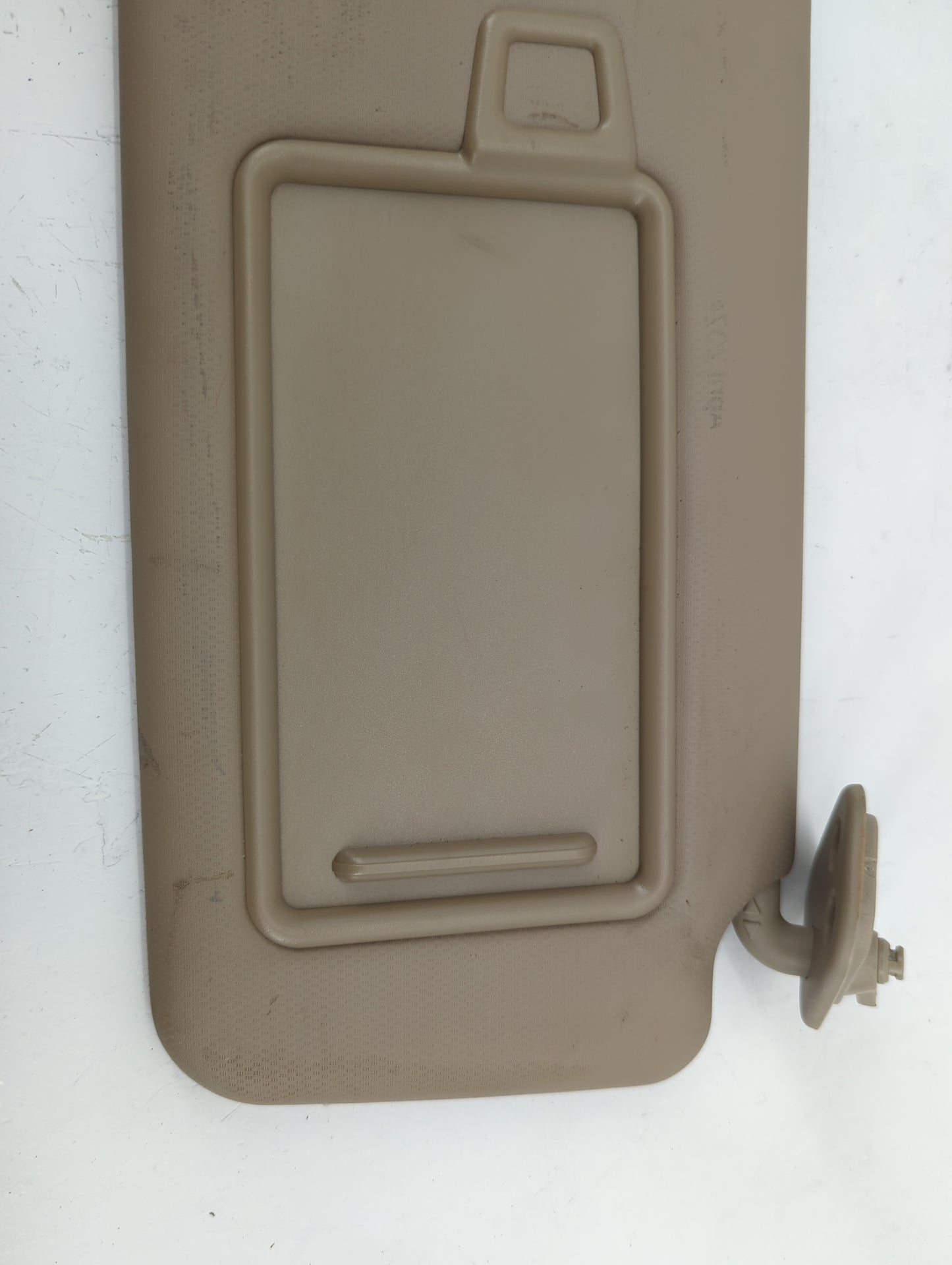 2016-2021 Hyundai Tucson Sun Visor Shade Replacement Passenger Right Mirror Fits Fits 2016 2017 2018 2019 2020 2021 OEM Used