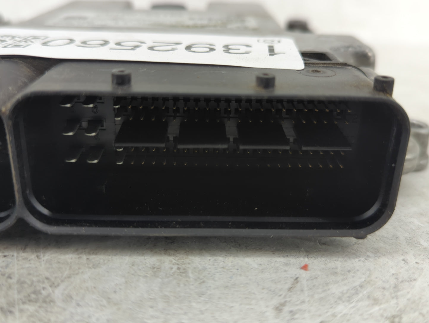 2016-2018 Hyundai Tucson PCM Engine Control Computer ECU ECM PCU OEM P/N:0 261 S20 701 39175-2BTA7 Fits Fits 2016 2017 2018 