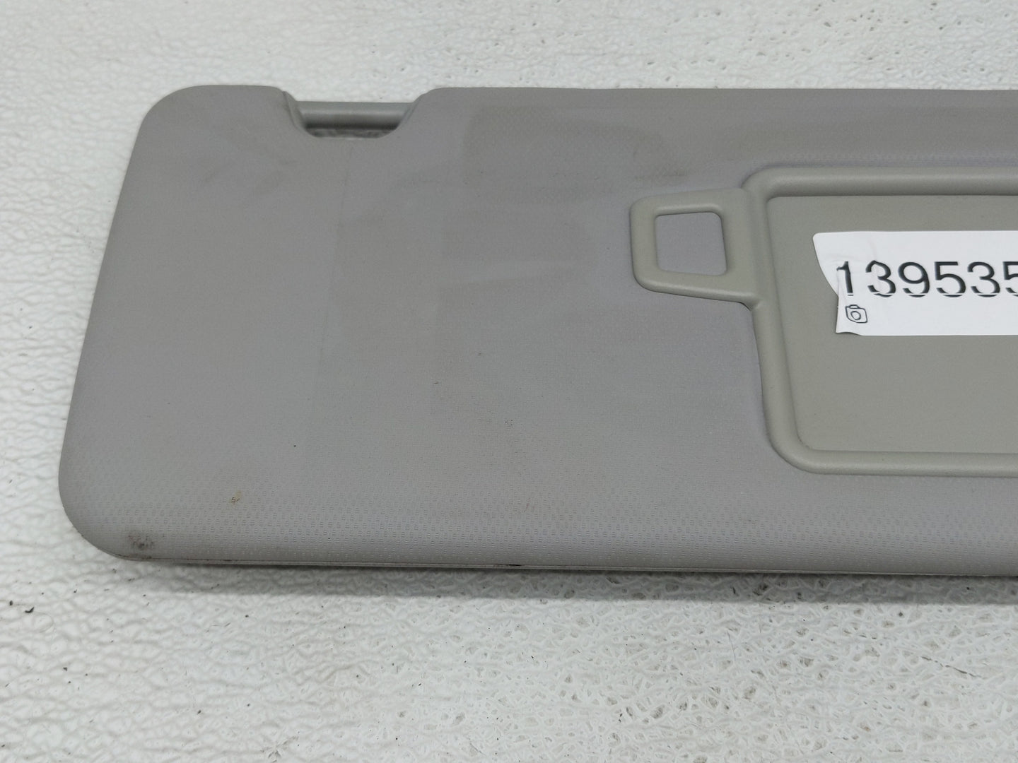2016-2021 Hyundai Tucson Sun Visor Shade Replacement Passenger Right Mirror Fits Fits 2016 2017 2018 2019 2020 2021 OEM Used