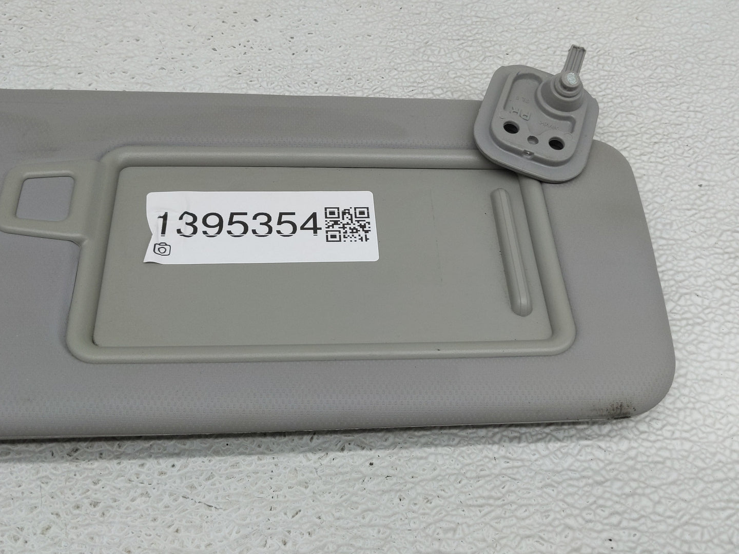 2016-2021 Hyundai Tucson Sun Visor Shade Replacement Passenger Right Mirror Fits Fits 2016 2017 2018 2019 2020 2021 OEM Used