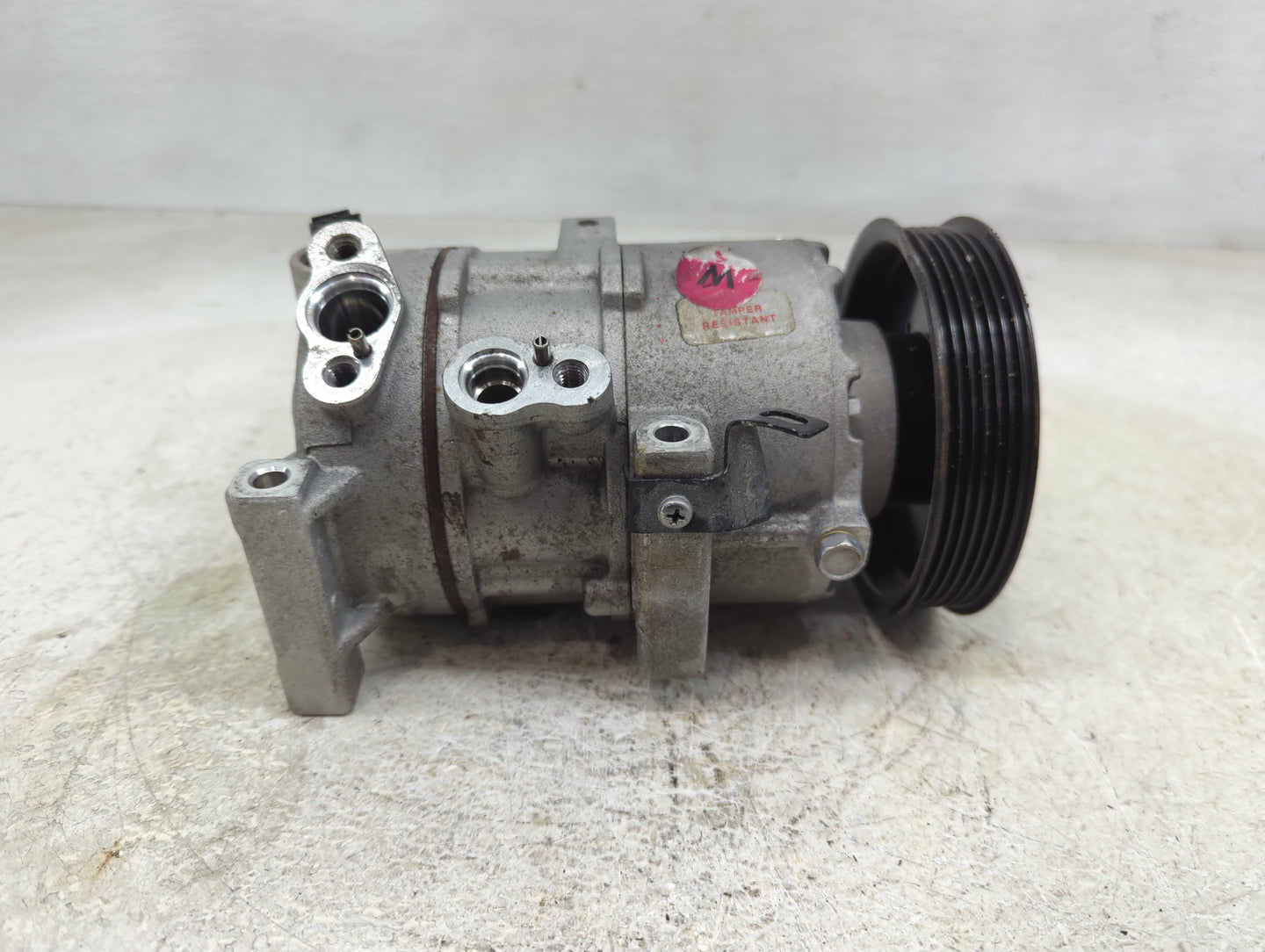 2017-2018 Hyundai Tucson Air Conditioning A/c Ac Compressor Oem - Oemusedautoparts1.com