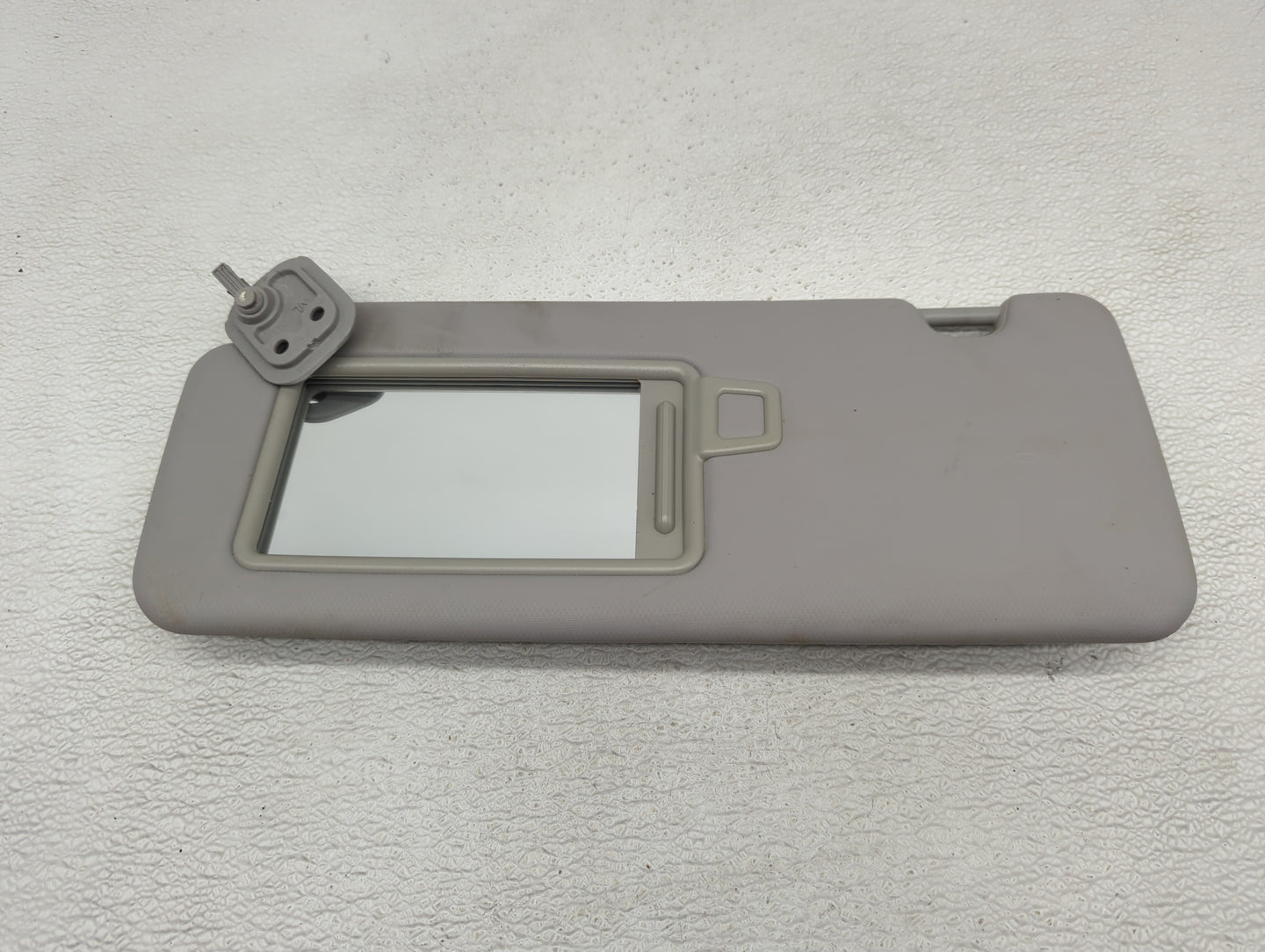 2016-2018 Hyundai Tucson Sun Visor Shade Replacement Driver Left Mirror Fits Fits 2016 2017 2018 OEM Used Auto Parts - Oemus